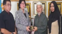 LILIS SURIANI KUNJUNGAN