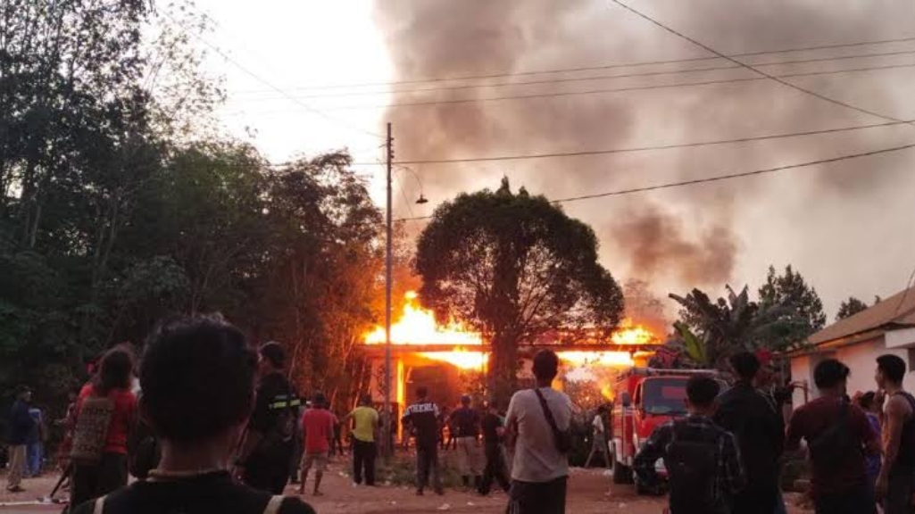 Desain tanpa judul (12)